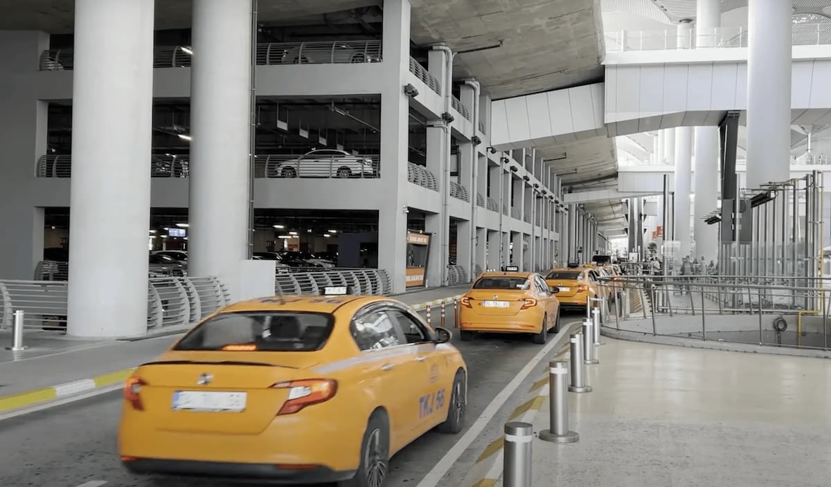 Looking for Istanbul Airport Taxi Service?