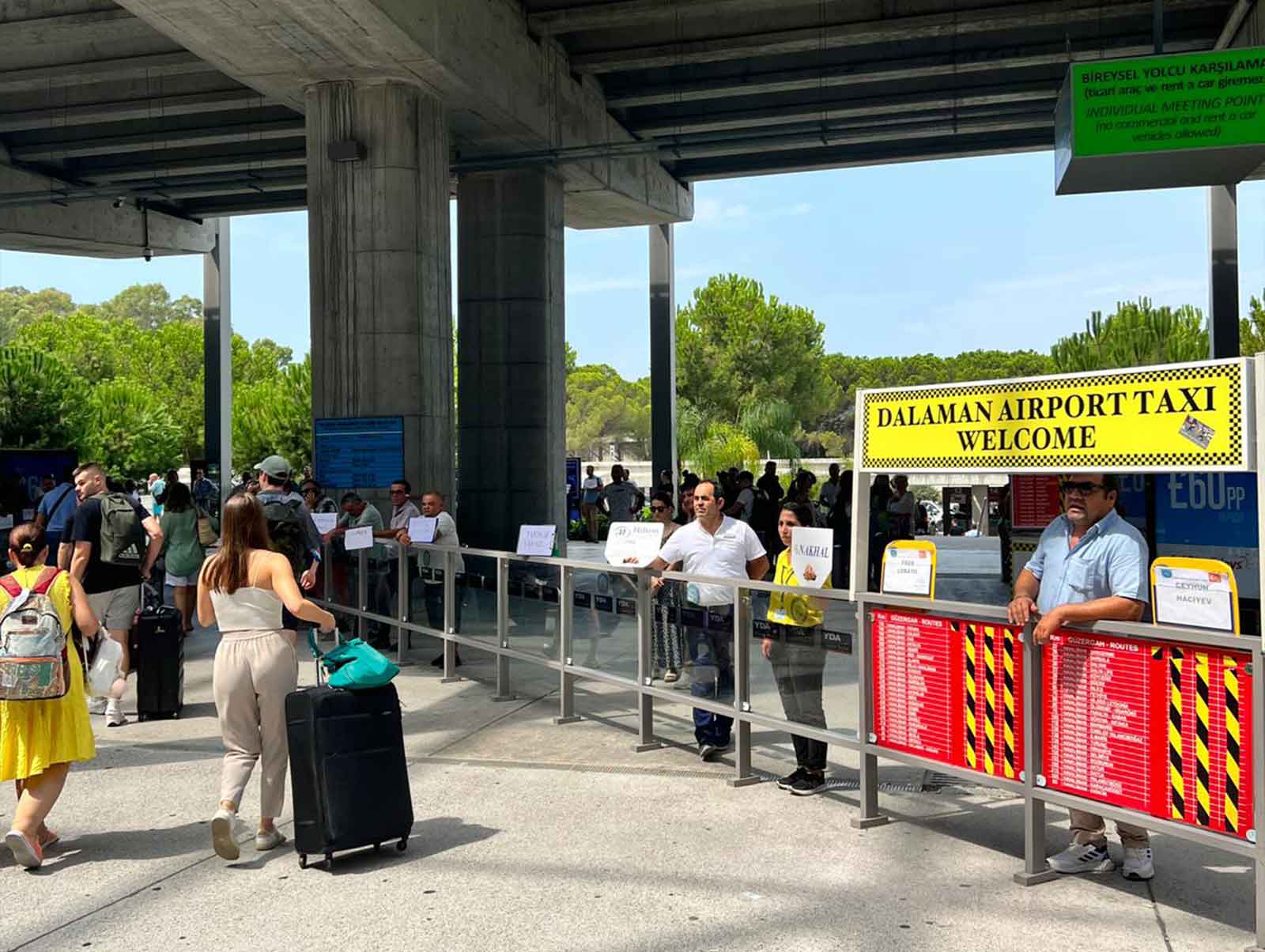 Unsere Treffpunkt am Dalaman Flughafen (DLM)