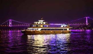 Boszporusz vacsorás hajóút - alkoholos italokkal