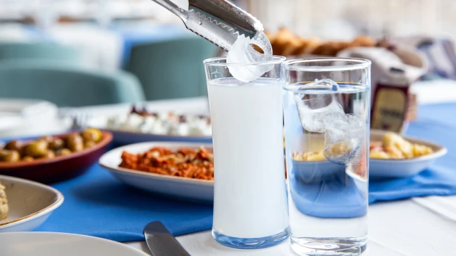 Pacote de Ano Novo em uma taverna turca tradicional - Incluindo transporte (1 pessoa €450, cada pessoa adicional €150)